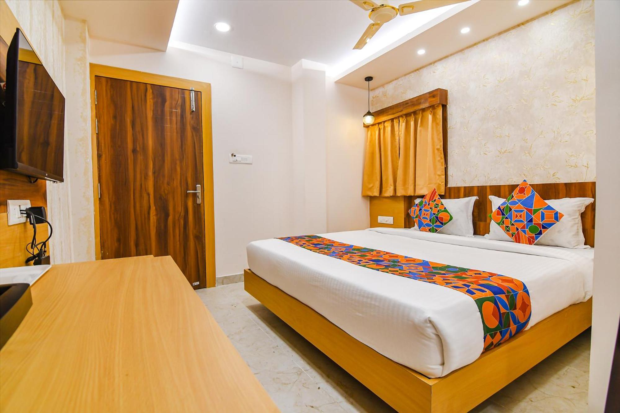 Fabhotel Sonali Golden Palace - Nr Bhubaneswar Railway Station Extérieur photo
